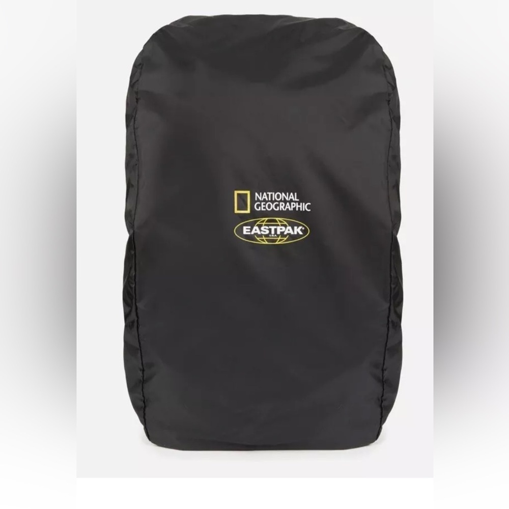 EastPak National Geographic Hiking Pack  Black JS0A83DA (113)